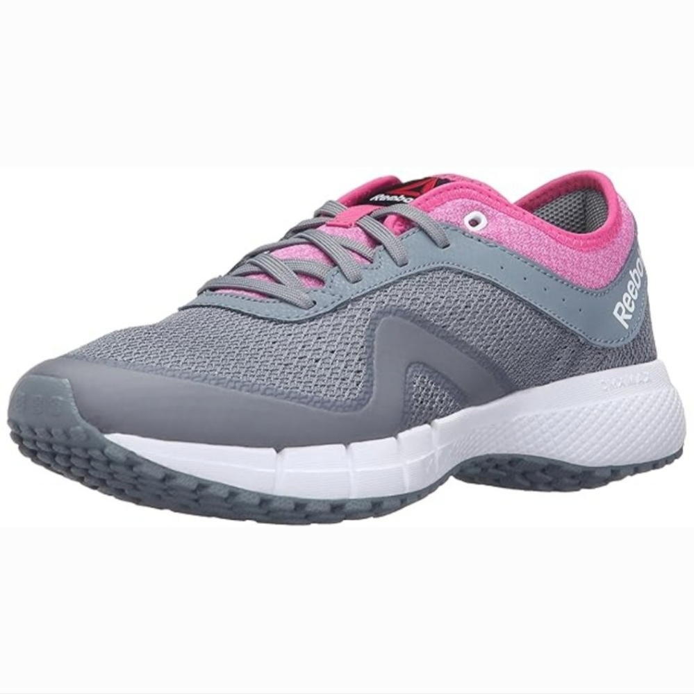 Reebok Sneakers Tennis shoes Memory tech massage